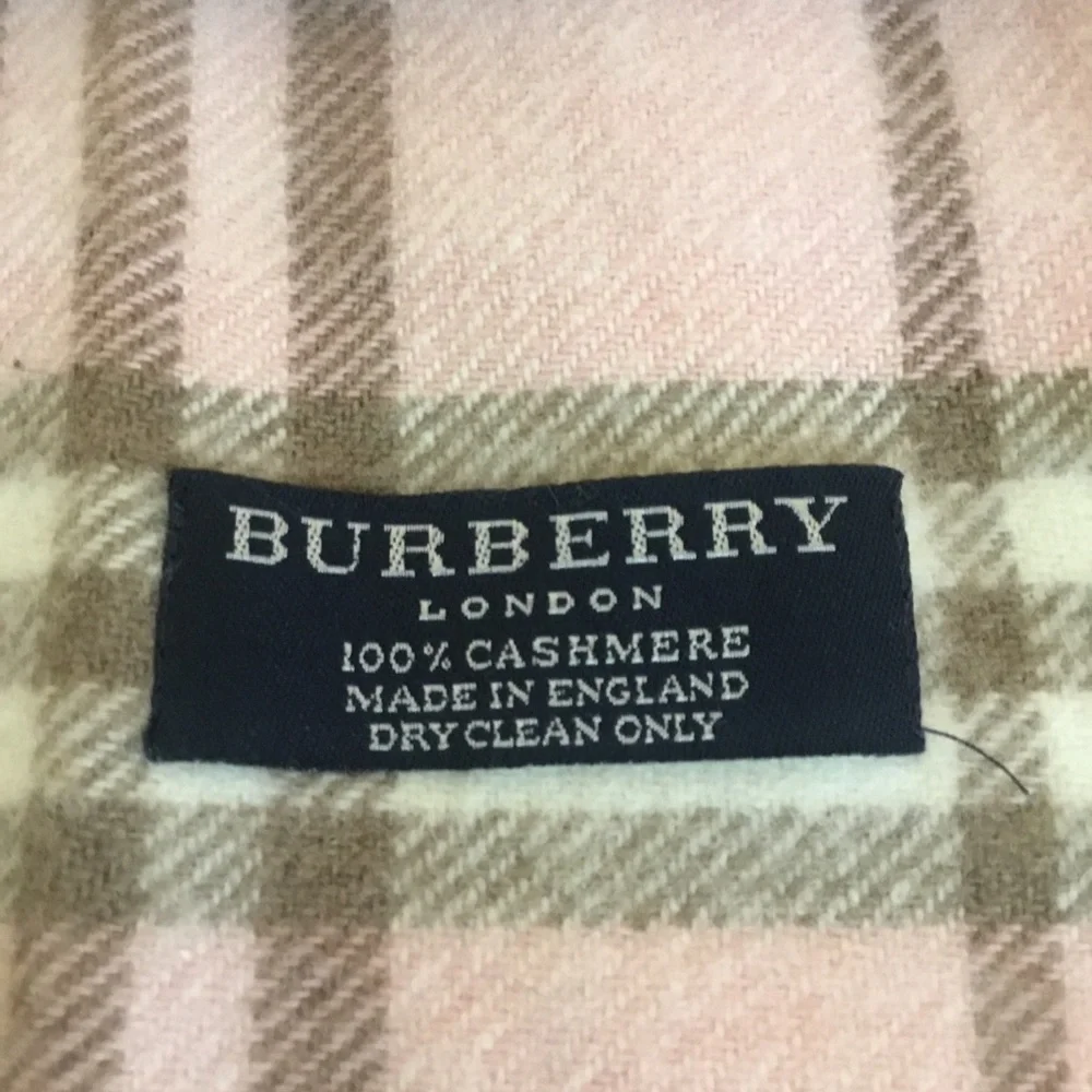 Authentic Burberry London RARE Cashmere Nova Check “HAPPINESS “Pink Fringe Scarf